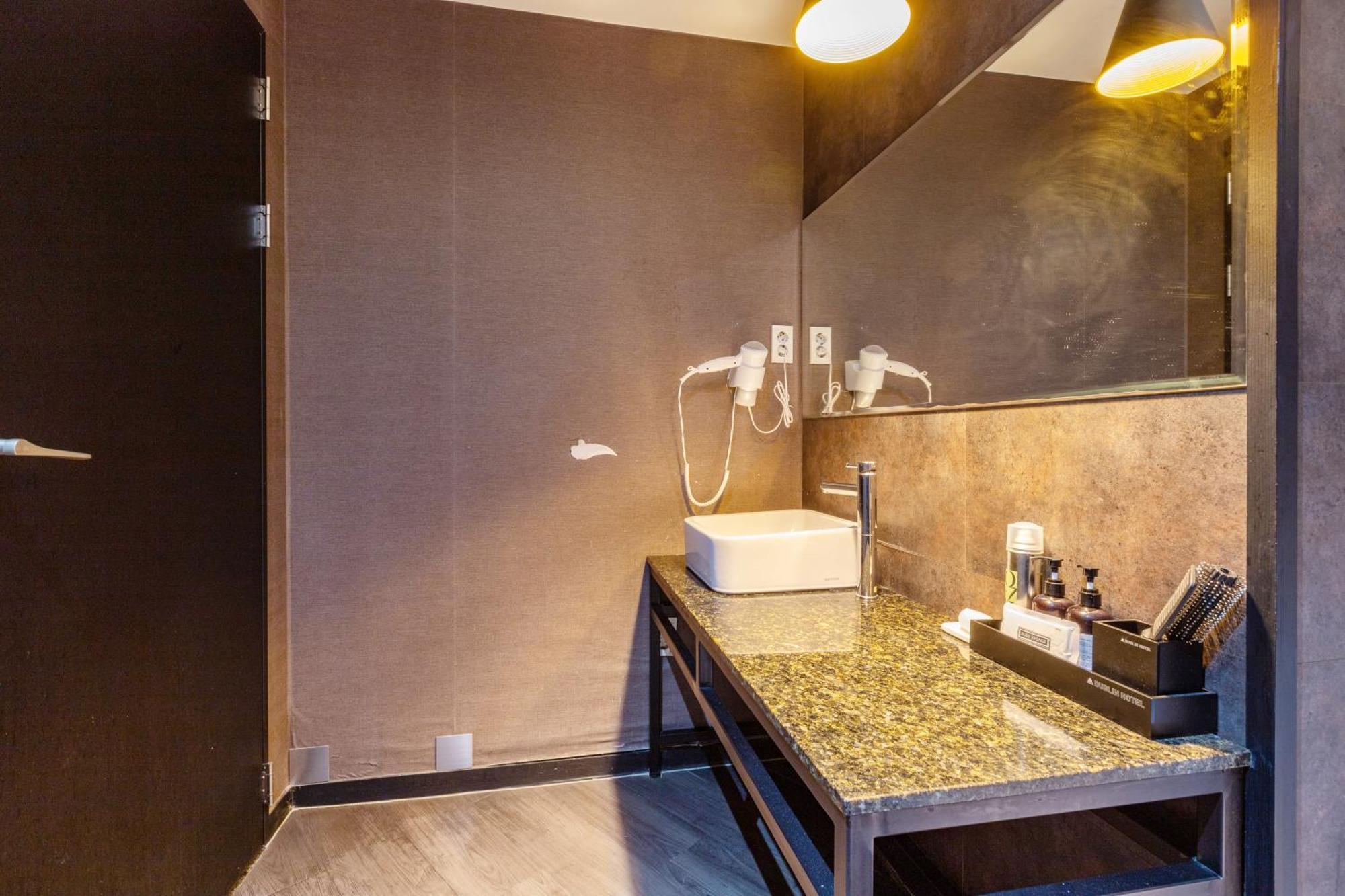 Dublin Hotel Пусан Экстерьер фото